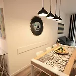 Blue Bay - Lussuoso. A Due Passi Dal Mare. 아파트